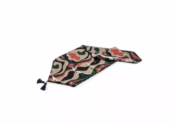 مفرش طاولة بوجاتي