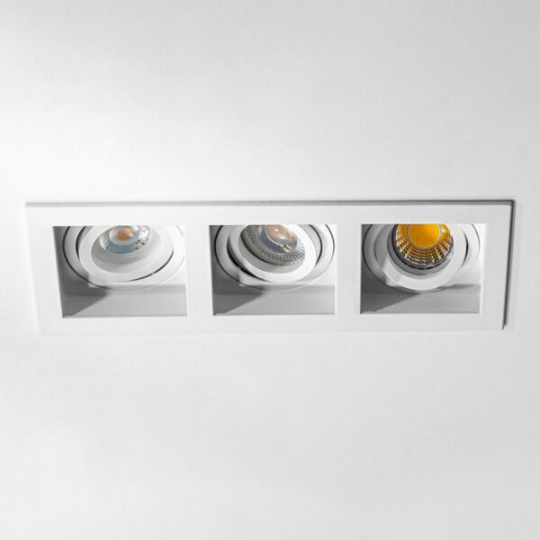 سبوت لايت ثلاثي ابيض