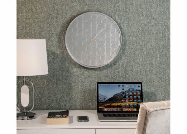 ساعة حائط دياموندا