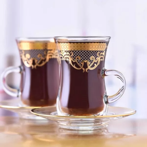 طقم بيالات شاي بيد ل6 أشخاص ترينا مذهب