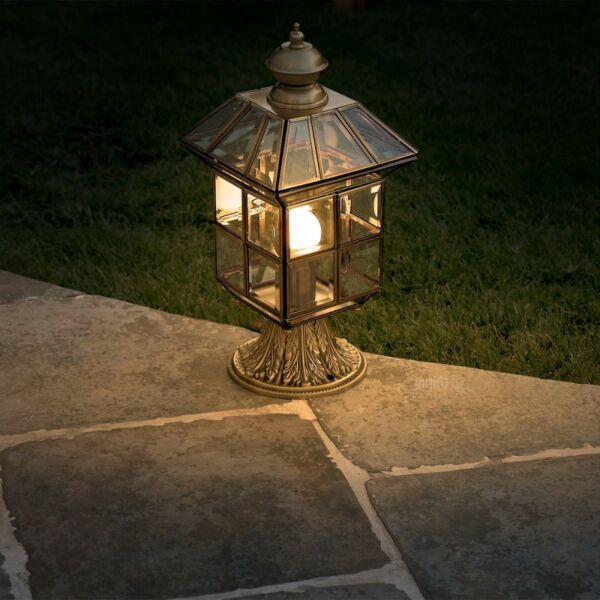 فانوس ارضي نحاسي راقي مربع صغير ذهبي