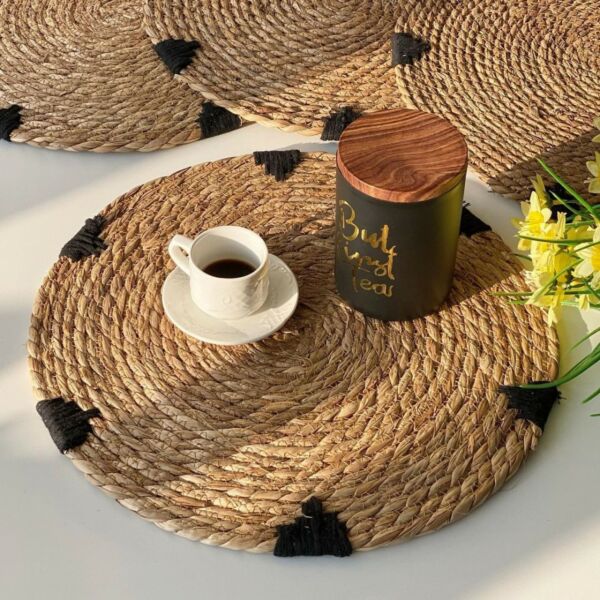 مفرش دائري سيلباي كبير 42 سم - بني فاتح واسود