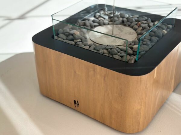 مدفأة أرافو مربعة - بيج واسود