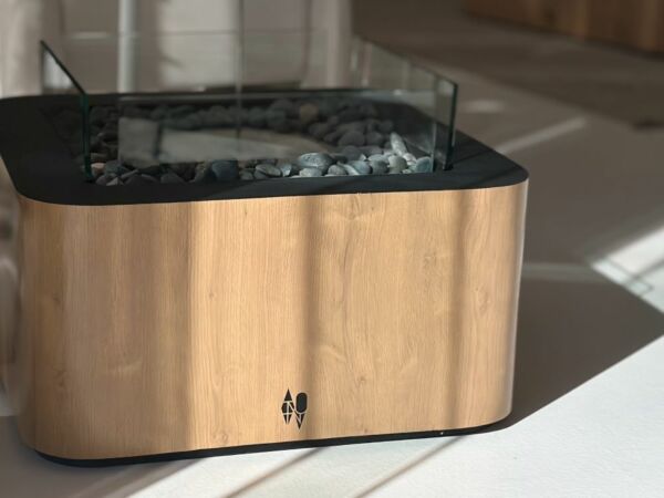 مدفأة أرافو مربعة - بيج واسود