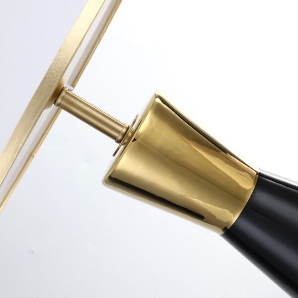 أبجورة طاولة توسن