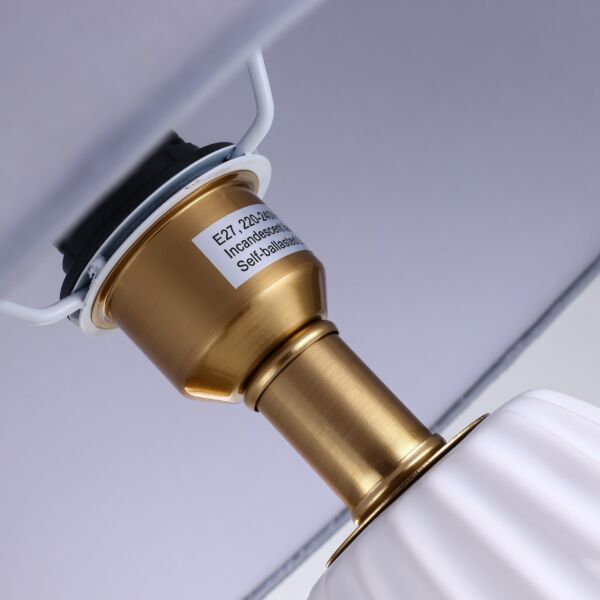 أبجورة طاولة فريسنو