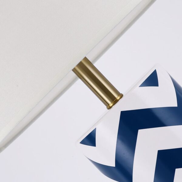 أبجورة طاولة بلفاست