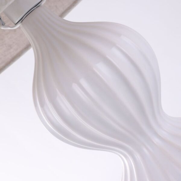 أبجورة طاولة لوتون