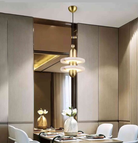 إنارة معلقة ويندي رخام - أبيض وذهبي