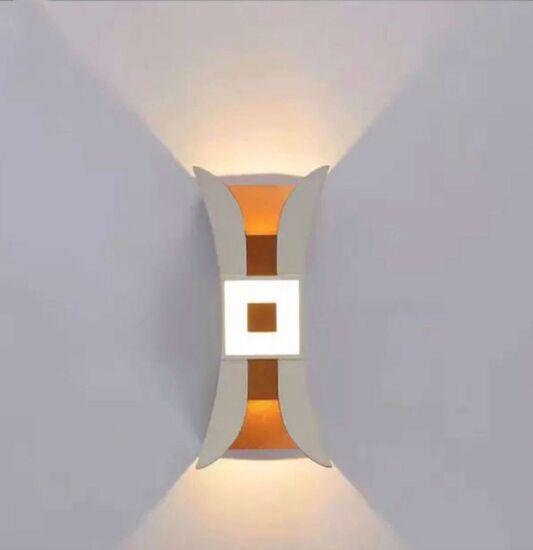 اضاءة جدارية خارجية - ابيض