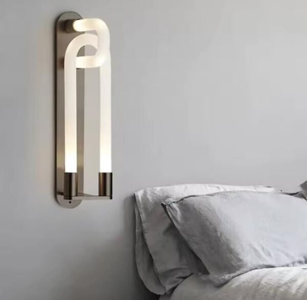 ابليك جداري مودرن - 34 سم