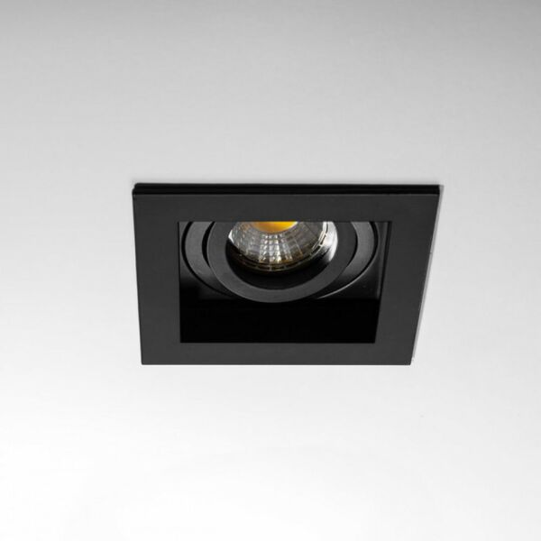 سبوت لايت مفرد اسود