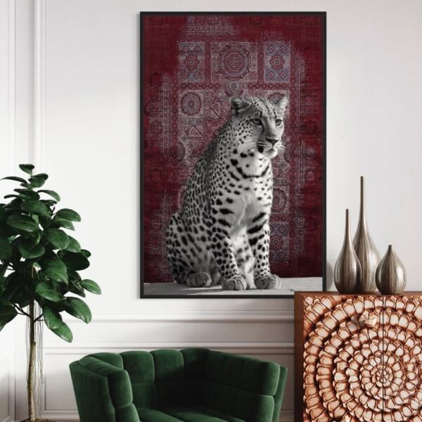 لوحة جدارية فهد برواز اسود 120x80