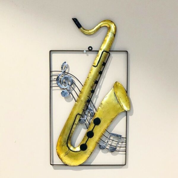 لوحة جداريه ساكسفون حديد انتك