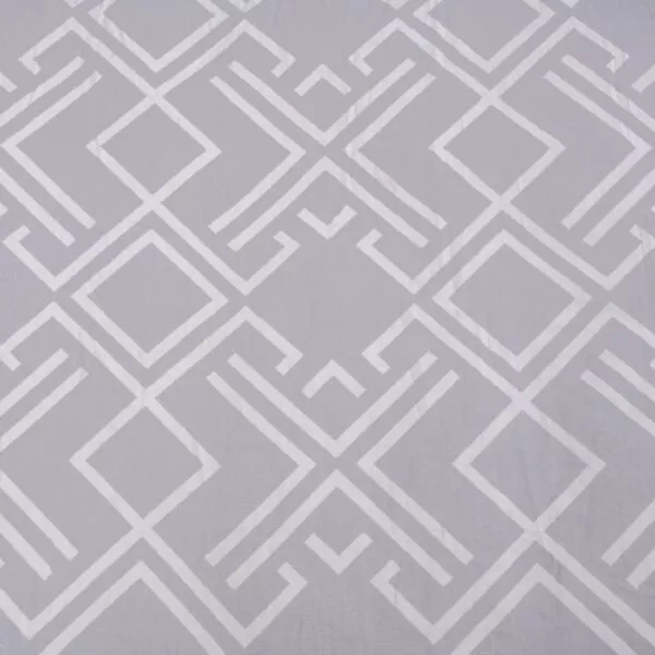 طقم مفرش سرير حجم ملكى  180X200 سم  4 قطع بروسلز