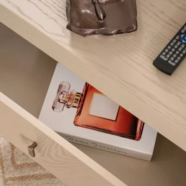 طاولة تلفزيون أليفيا