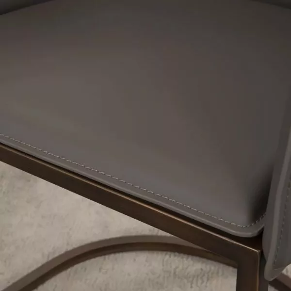 كرسى طعام مليكا