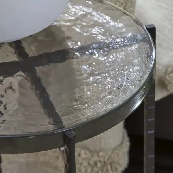 طاولة جانبية نيوجورين