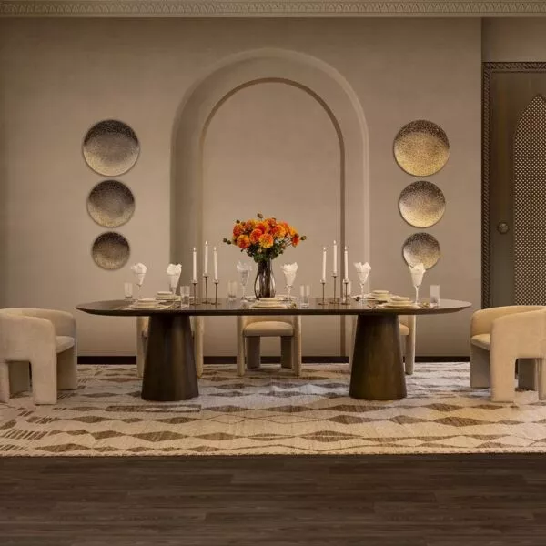 طاولة طعام نورياس