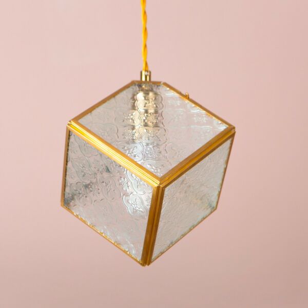 إنارة جدارية مودرن شكل مكعب ذهبي