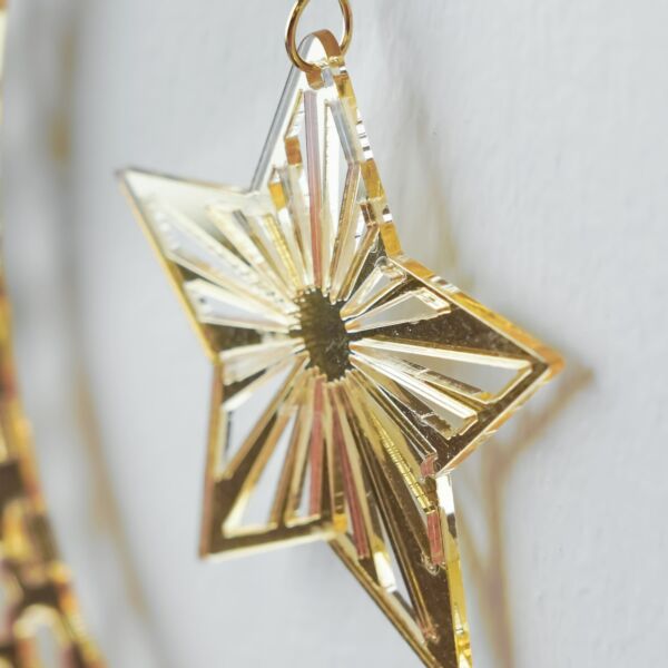 تعليقة لورا اكريليك - ذهبي