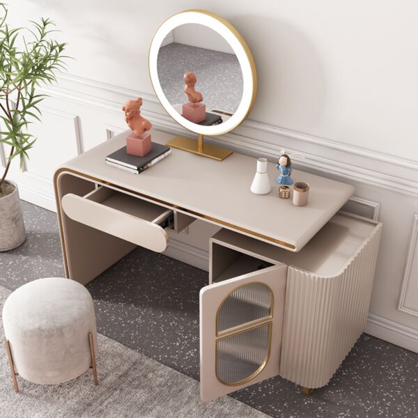 طاولة تزيين أمانتي مع مرآة 