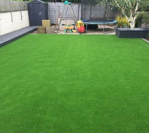 عشب صناعي أخضر رول مقاس  2 20 م ثخانة 1 سم