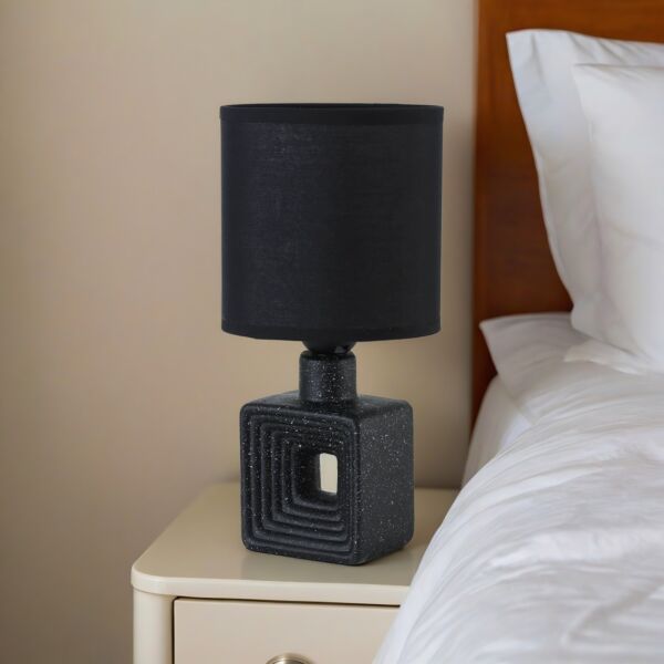 أبجورة طاولة موردن كهربائية سيراميك كارلوس - اسود