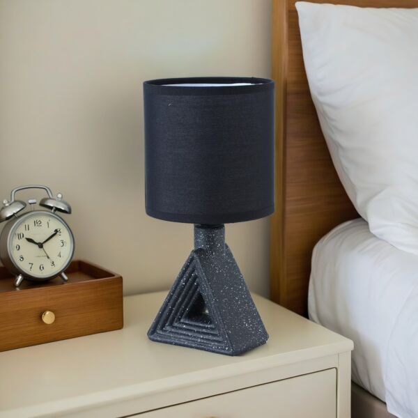 أبجورة طاولة موردن كهربائية سيراميك توبا - اسود