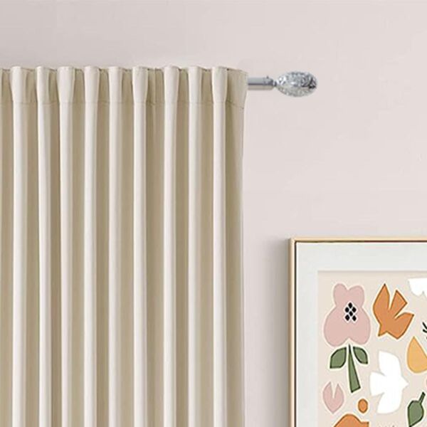 عمود ستارة حديد قابل للإطالة كارلا - فضي