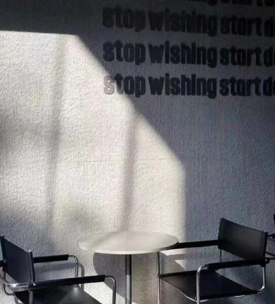 ديكور جداري بولي يوريثان كايلا - رمادي