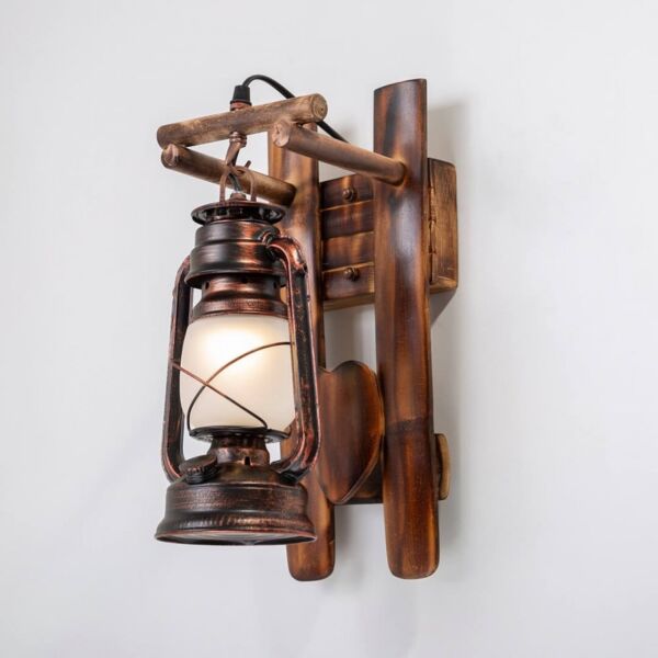 فانوس خشبي تراثي - بني