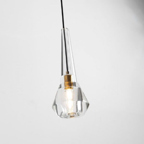 إنارة معلقة وجدراية كريستال أليسون