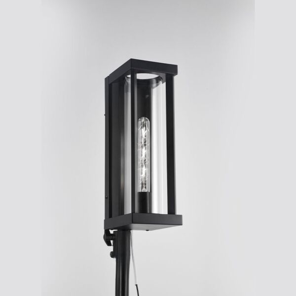 إنارة خارجية ليد إطار اسود