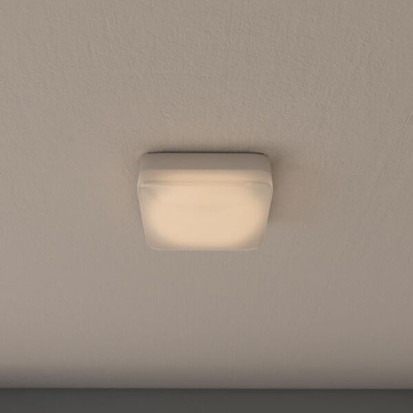 كشاف لطش ليد مربع ايلا