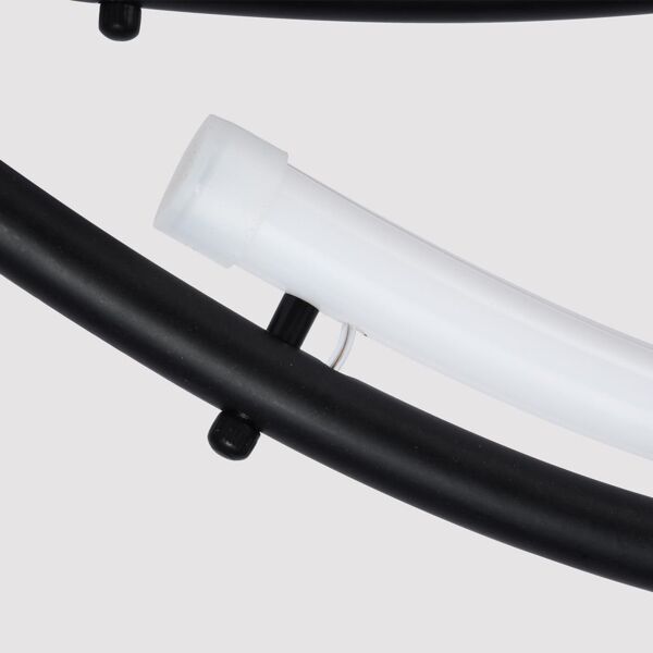 إنارة معلقة فوما