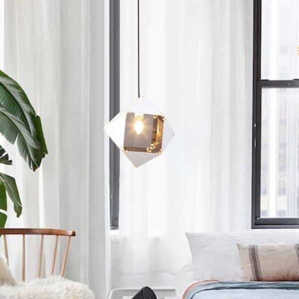 ثريا علاقي كوين - ابيض