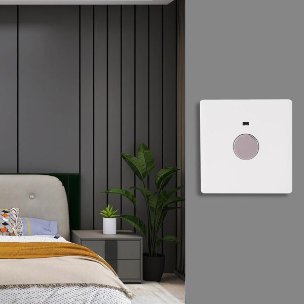 مفتاح كهرباء ذكي باللمس