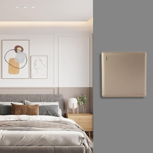 مفتاح مفرد 3 خط ذهبي برلنت لايت