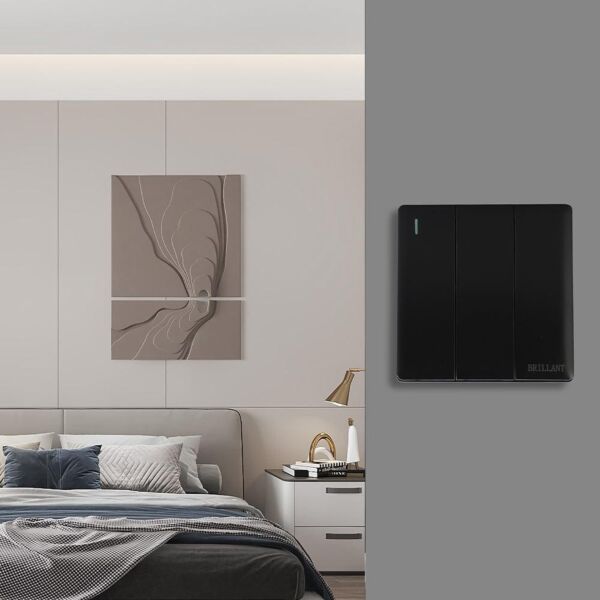 مفتاح كهرب ثلاثي حديث - أسود