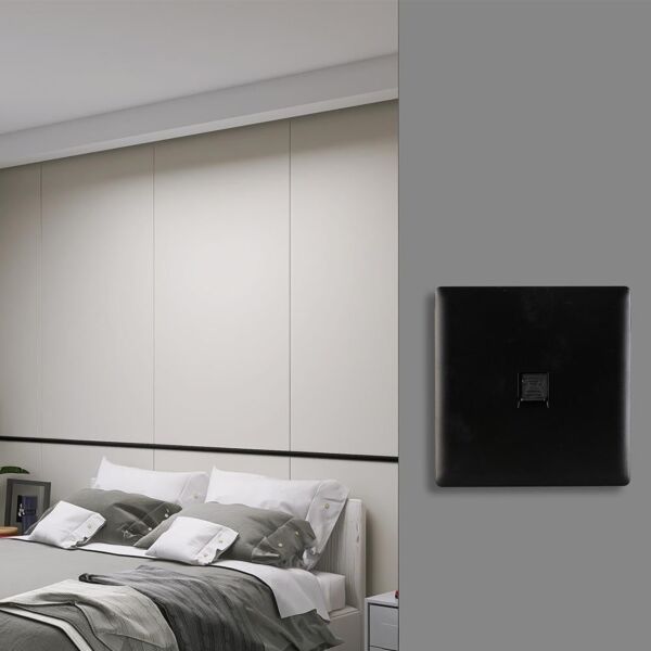 فيش تلفون نحيف برلنت لايت - أسود