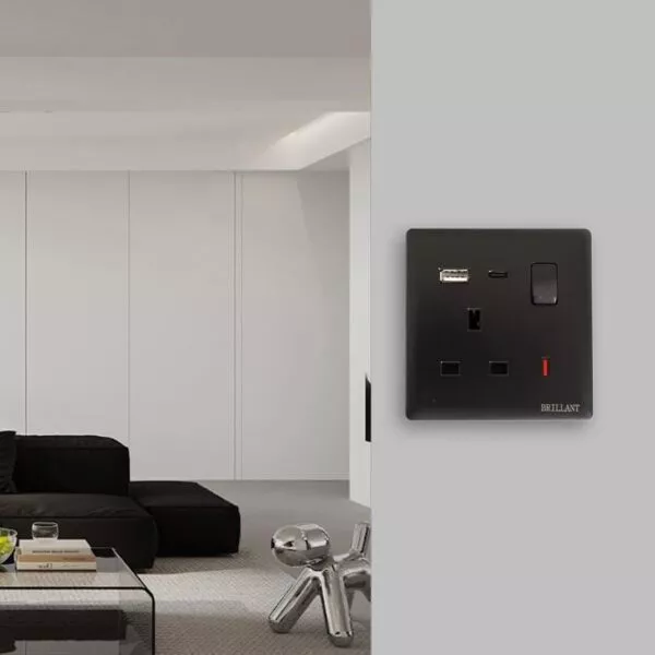 فيش ثلاثي يو اس بي برلنت لايت