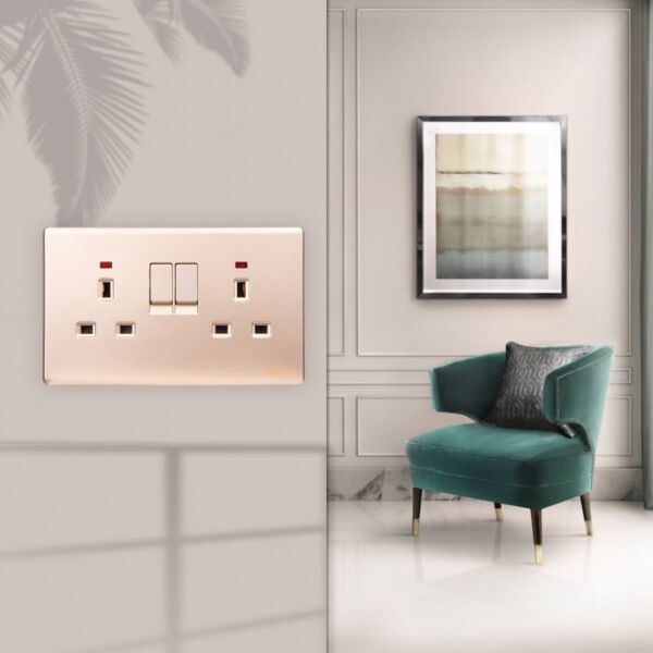 فيش ثنائي 13 أمبير مودرن من برلنت - ذهبي