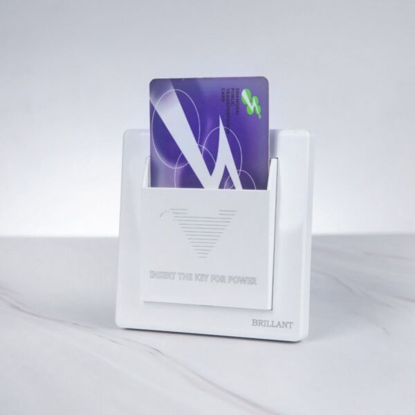 مفتاح كرت فندق مودرن من برلنت - ابيض