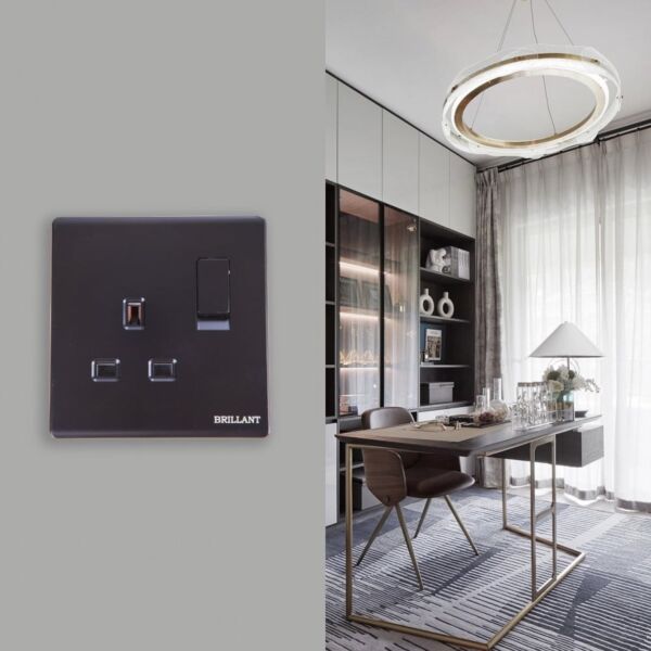 فيش كهرباء 13 أمبير مودرن من برلنت - اسود