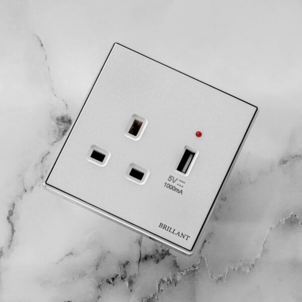 فيش مفرد مع مخرج USB من برلنت - ابيض لؤلؤي