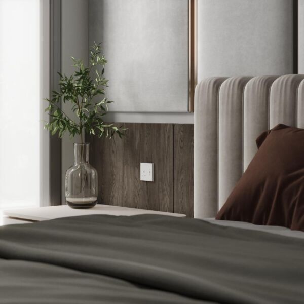 فيش مفرد مع مخرج USB من برلنت - ابيض لؤلؤي