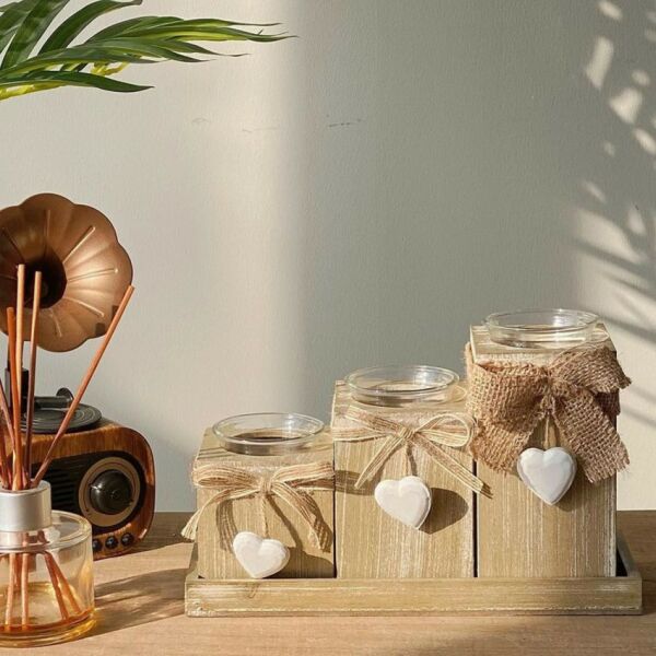 طقم شمعدانات خشب 3قطع مع حاضن شمعة زجاجي - بيج وابيض