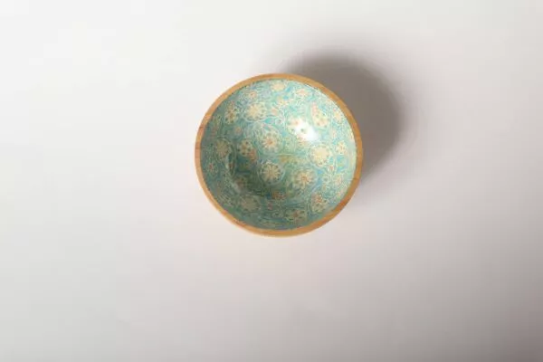 طبق تقديم مورال