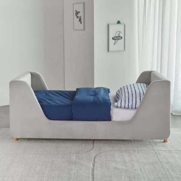 سرير أطفال منجّد أستريد 70x140 سم - رمادي فاتح